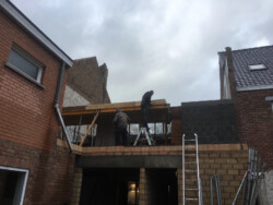 Renovatie winkelruimte en appartement